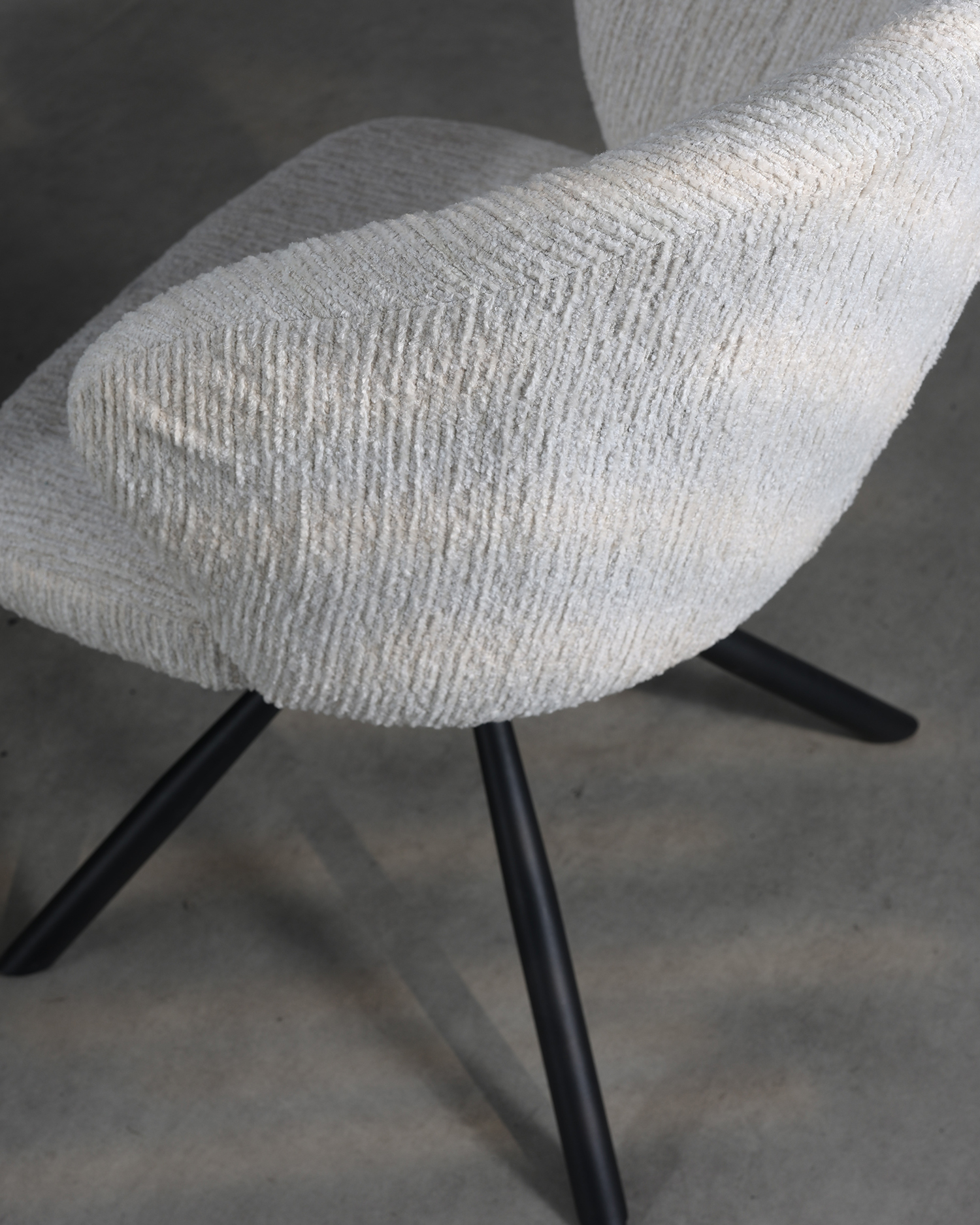 Vita svängbara matsolar Vita svängbara matsolar