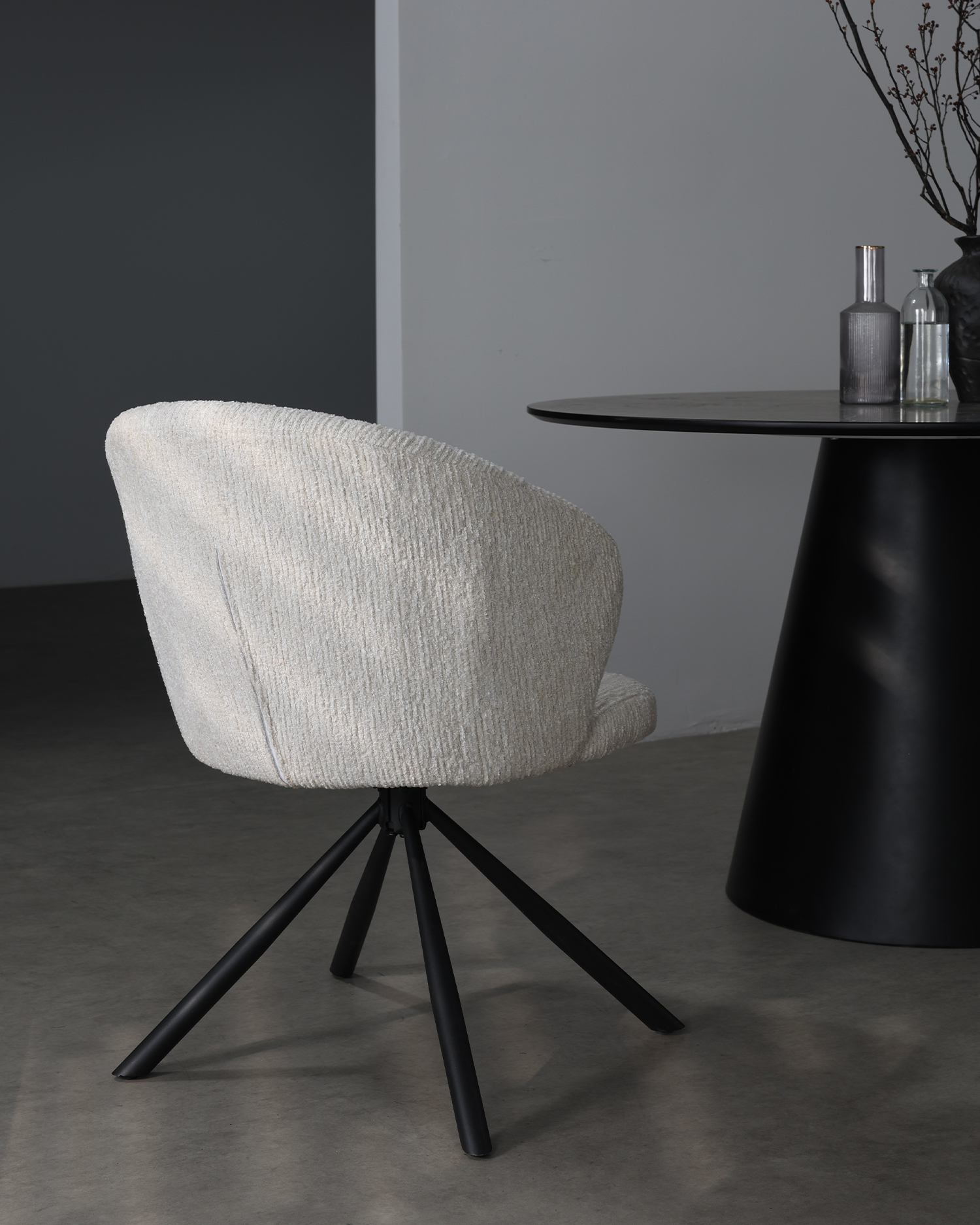 Vita svängbara matsolar Vita svängbara matsolar