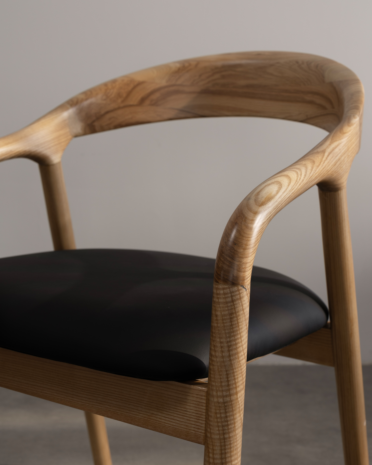 Krökta askstolar Krökta askstolar