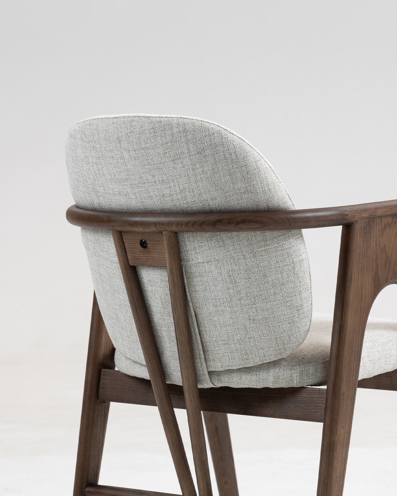 Elegant klädd trästol Elegant klädd trästol