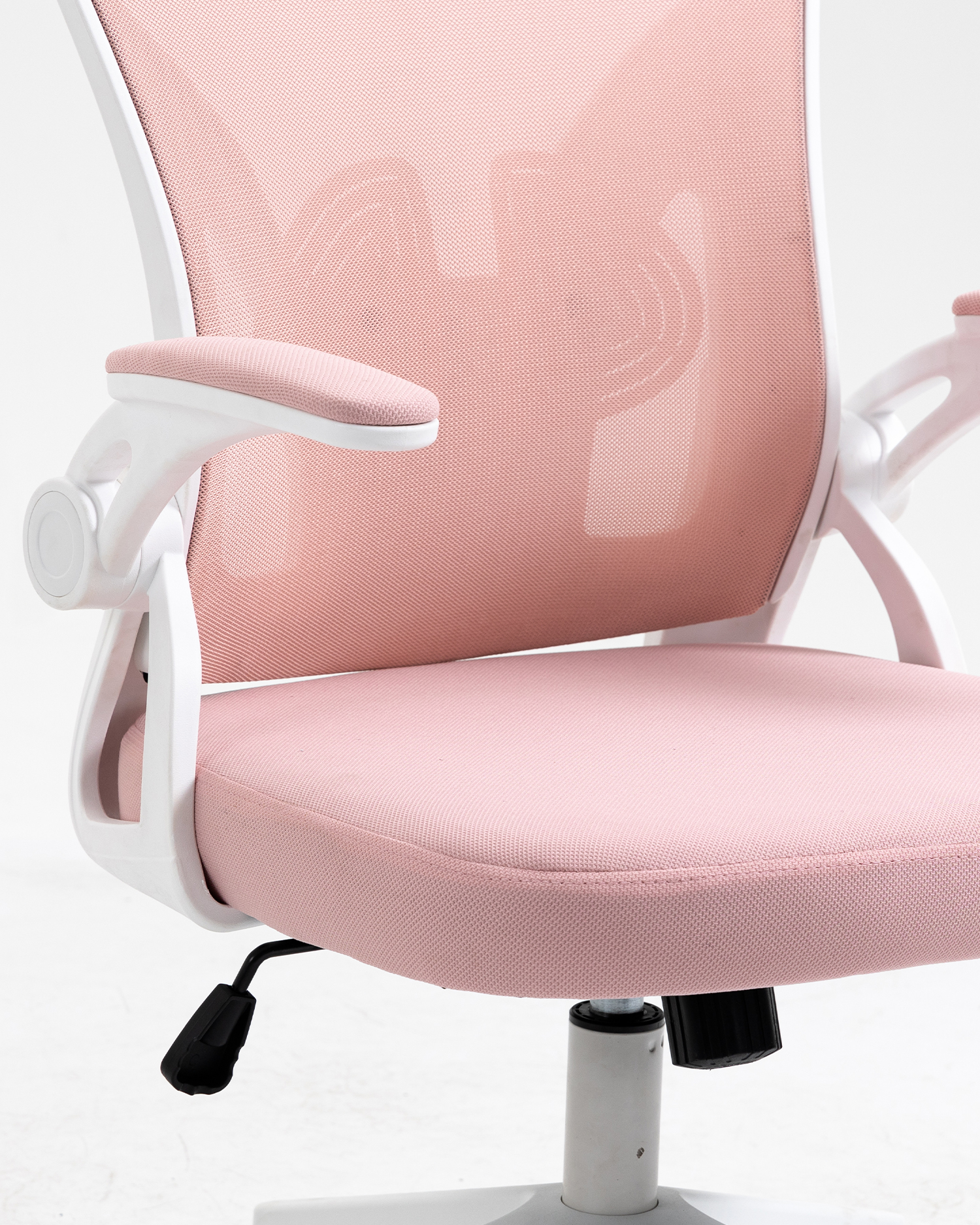 Kontorsstol med justerbart armstöd Kontorsstol med justerbart armstöd